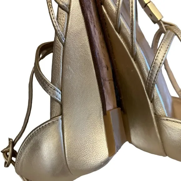 STUART WEITZMAN SANDALS