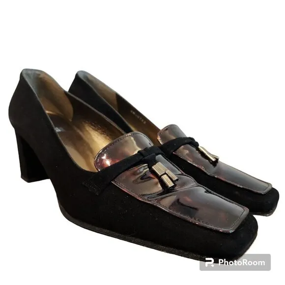 Stuart Weitzman Size 9 Black Suede and Tortoise Loafer Tassels 2.5 inch heel