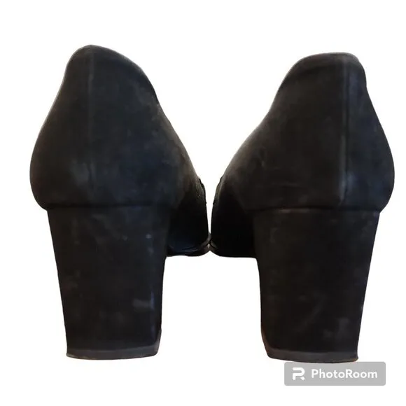 Stuart Weitzman Size 9 Black Suede and Tortoise Loafer Tassels 2.5 inch heel