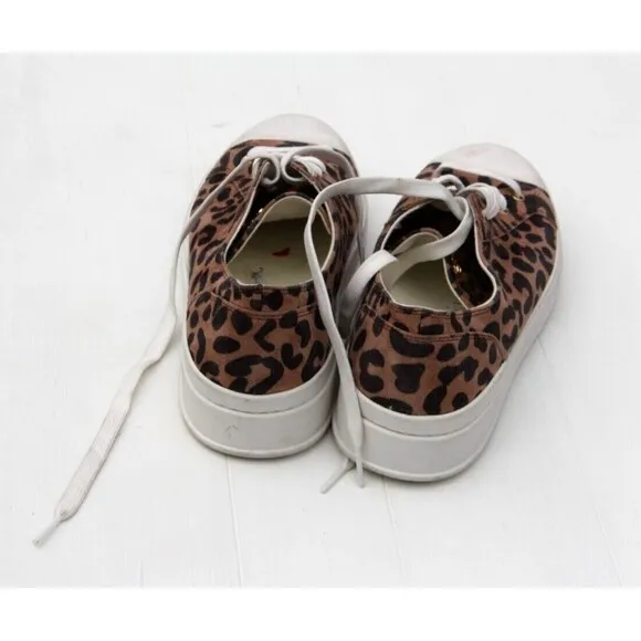 STUART WEITZMAN ​Women Cheetah Ollie Canvas Low Top Lace Up Sneakers US 9 EU 40