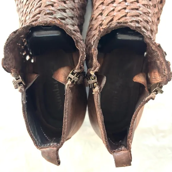 Sundance brown Woven Leather Sandals Asheville bohoSZ 9 NWOT has sticker on sole