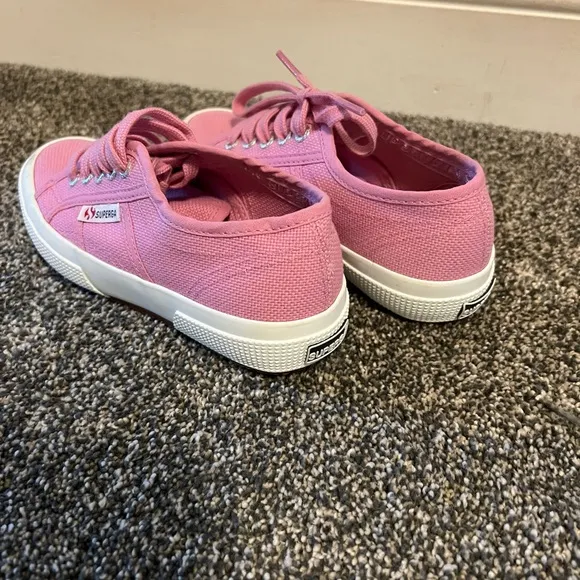 Superga Girls Pink Canvas Sneakers
