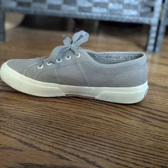 Superga Gray Canvas Sneakers Sz 6.5 Women's 5 Men's Unisex Excel Used Cond Cotu