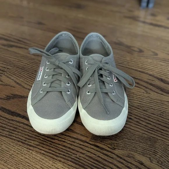 Superga Gray Canvas Sneakers Sz 6.5 Women's 5 Men's Unisex Excel Used Cond Cotu