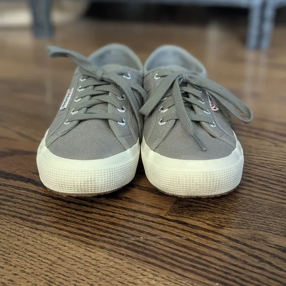 Superga Gray Canvas Sneakers Sz 6.5 Women's 5 Men's Unisex Excel Used Cond Cotu