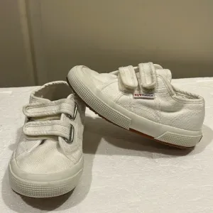 Superga kids unisex canvas hook &amp; loop fastener Sneakers size 10.5 white
