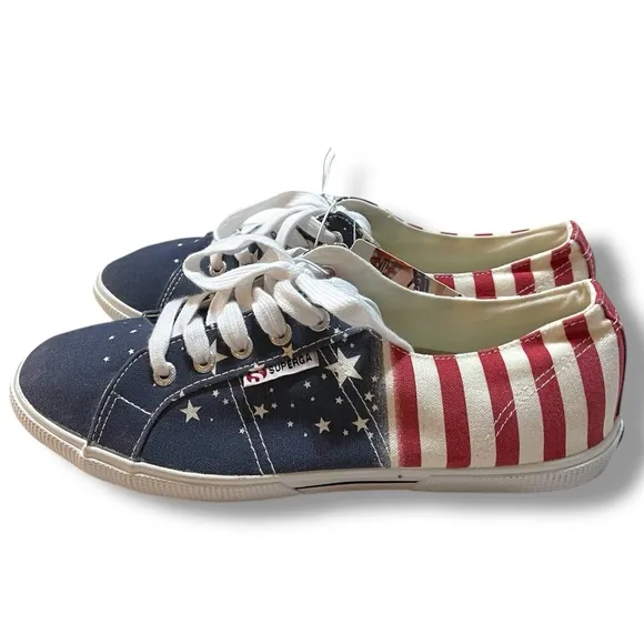Superga Patriotic Canvas Sneakers with Stars and Stripes Women’s 10/Men’s 8.5