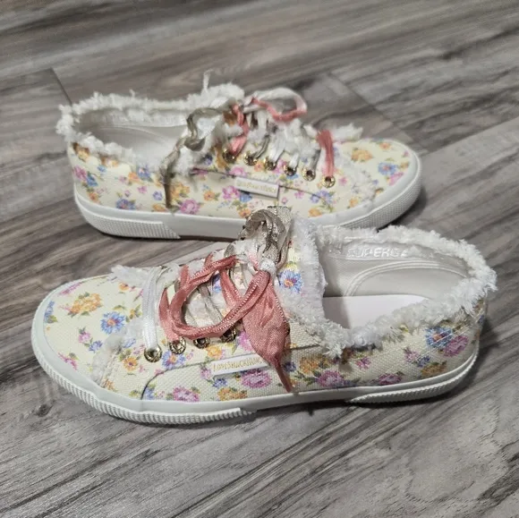 Superga x LoveShackFancy 2750 Flower Fringed Sneakers Sz 8