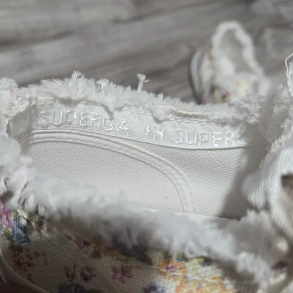 Superga x LoveShackFancy 2750 Flower Fringed Sneakers Sz 8