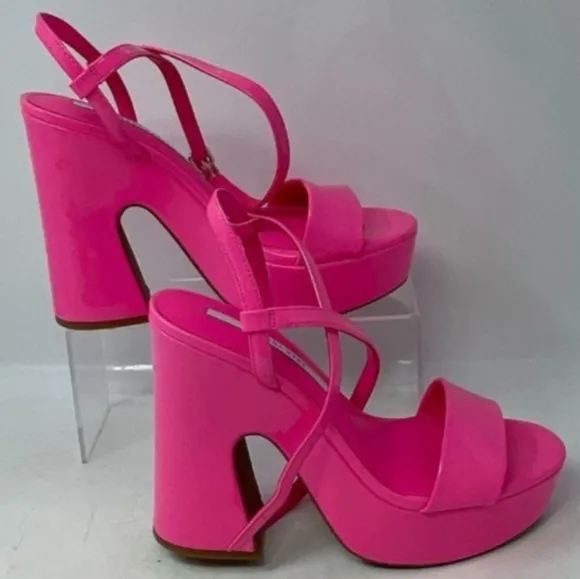 🆕️Sz9 Gianni Bini Neon Pink Lexey Ankle Strap Platform Heels
