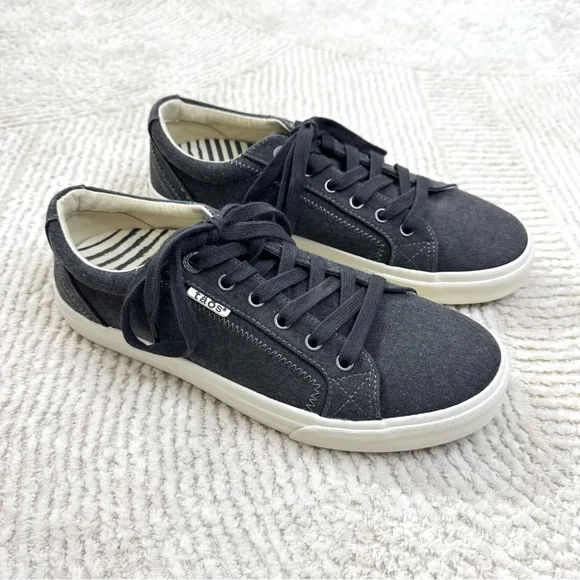 Taos Plim Soul Charcoal Canvas Sneakers Size Women’s 10