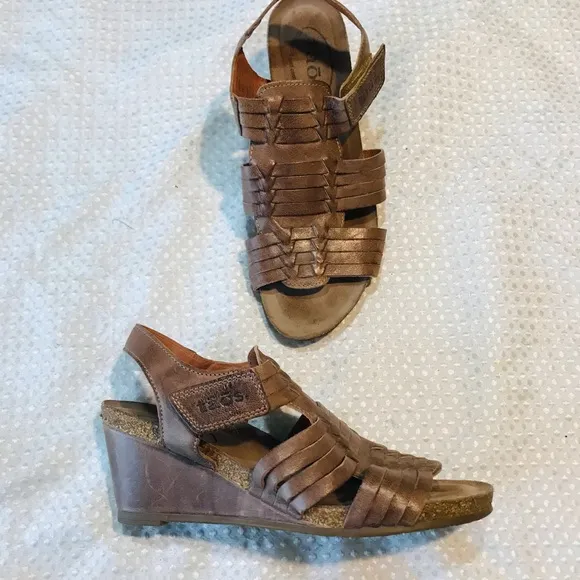 Taos Sandals Women Weave Slingback Strappy Beige Leather Wedge Heels