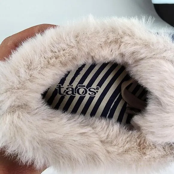 Taos Starline Women's Faux Fur Lined Canvas Sneakers US 8.5 Blue Comfort Shoe