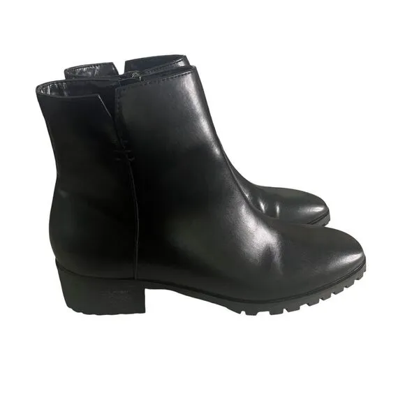 Taryn Rose Women’s size 7.5 Emmy Faux Leather Ankle Zip Boots Block Heel Black