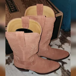 Tecovas Women's Boots The Josie Desert Rose 9B Relic Sole Gently Use   2 coozies