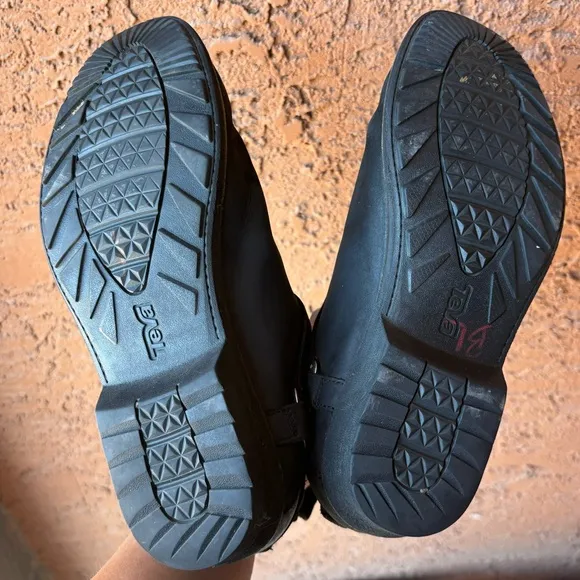 Teva De La Vina Dos Chelsea Boots