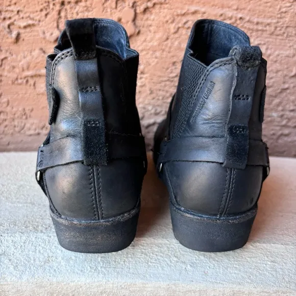 Teva De La Vina Dos Chelsea Boots
