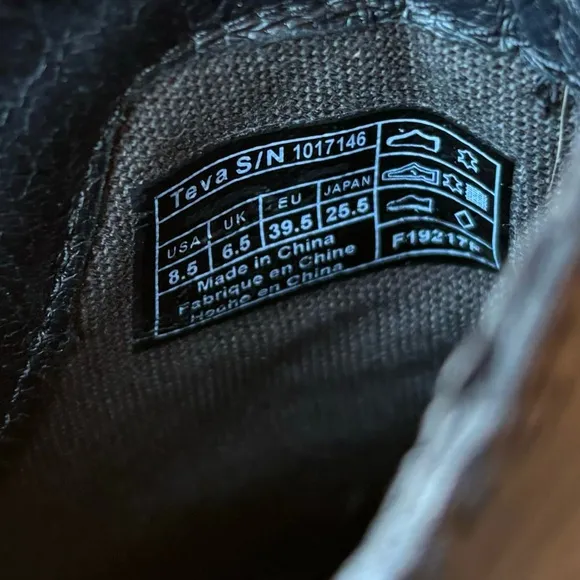 Teva De La Vina Dos Chelsea Boots