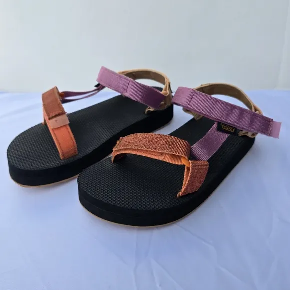 Teva Midform Universal Kids Girls Metallic Rose Gold Pink Rust Strappy Sandals 4