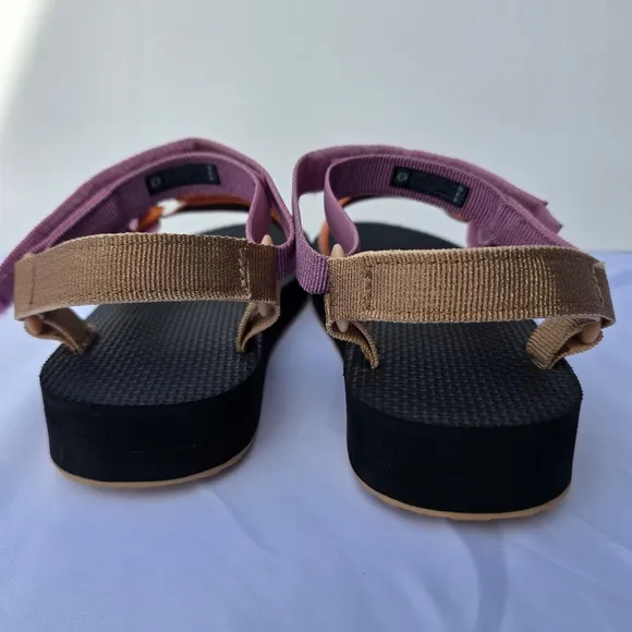 Teva Midform Universal Kids Girls Metallic Rose Gold Pink Rust Strappy Sandals 4