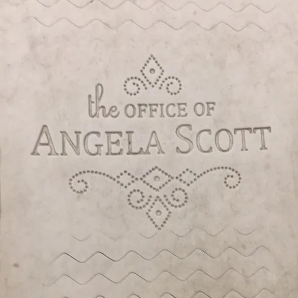 The Office Of Angelia Scott El Capitan White/Black Canvas Colorblock Sneakers