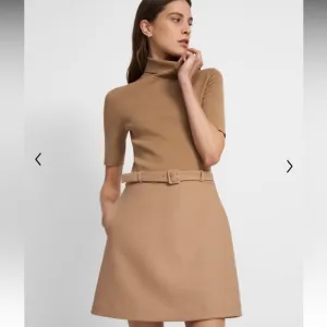 Theory / Combo Dress in Bistretch Wool Twill ribbed sweater turtleneck small s