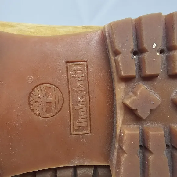 Timberland Boots  6-Inch Premium Mens Size 12M Tan Classic Outdoor A7898