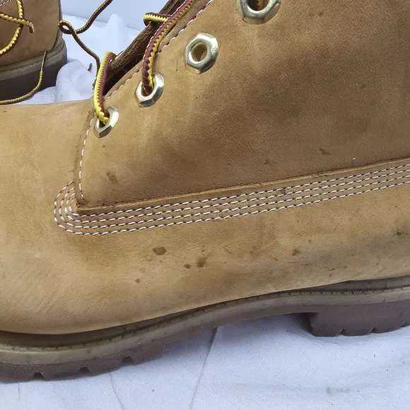 Timberland Boots  6-Inch Premium Mens Size 12M Tan Classic Outdoor A7898