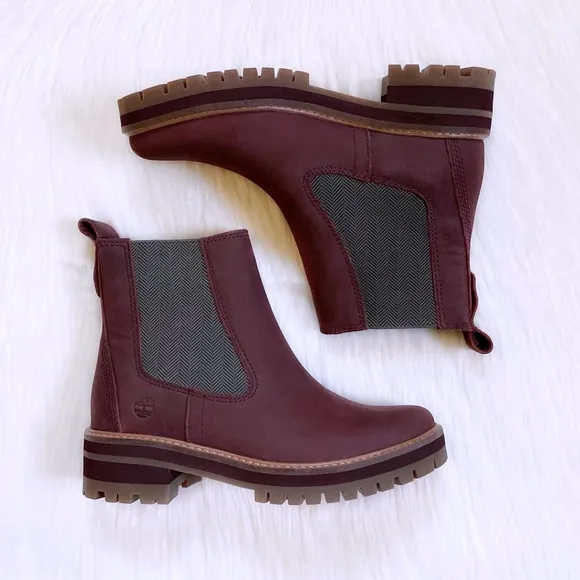 Timberland Courmayeur Valley Chelsea Burgundy Boots