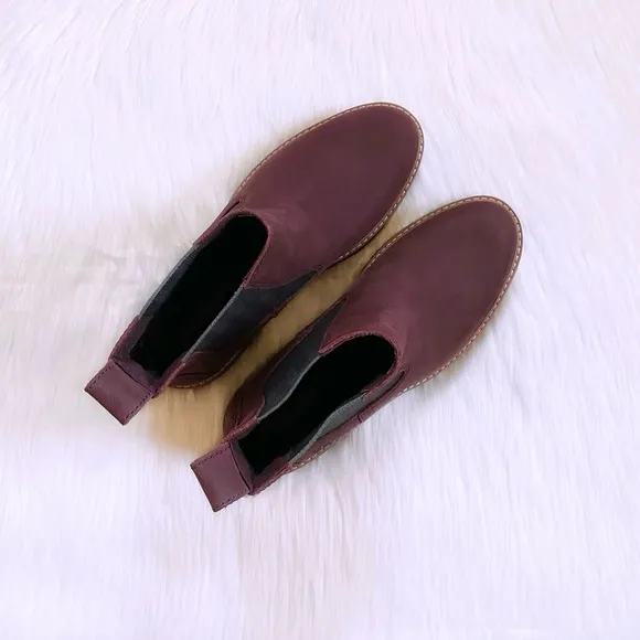 Timberland Courmayeur Valley Chelsea Burgundy Boots