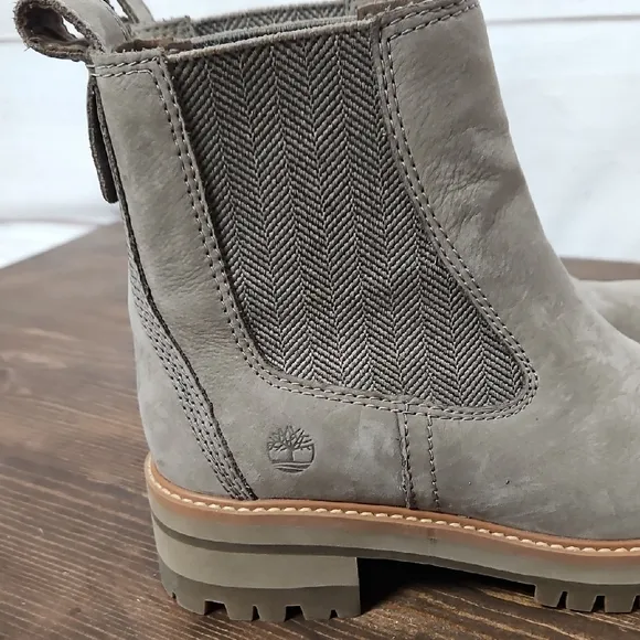 TIMBERLAND Courmayeur Valley Womens Chelsea Boots