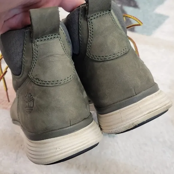 Timberland Green Suede high top shoes boots Men's size 7.5