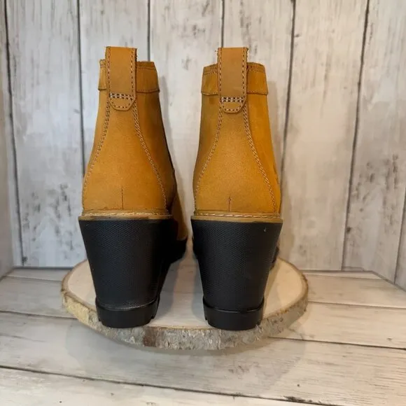 Timberland Kellis Chelsea Wedge Heeled Ankle Boots Tan Nubuck Womens 7.5