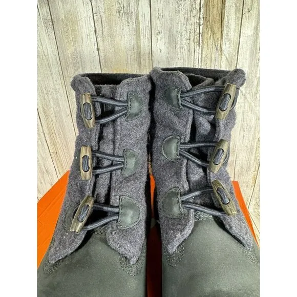Timberland Navy Suede Wool Boots Round Toe Rubber Sole Toggle Closure Size 11M
