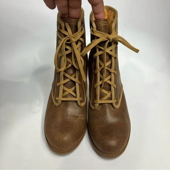 Timberland Rudston desert boots in wheat leather earthkeepers size 9
