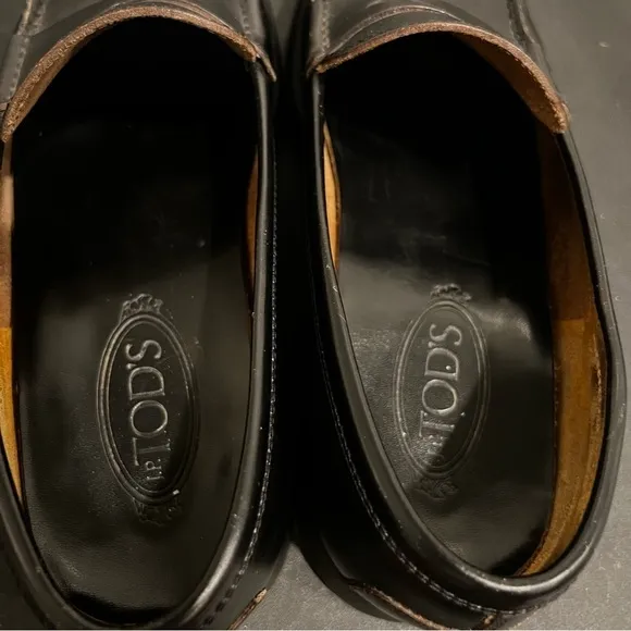 Tods Black Loafers Dress Up Shoes Mens Size 10 Slip On EUC