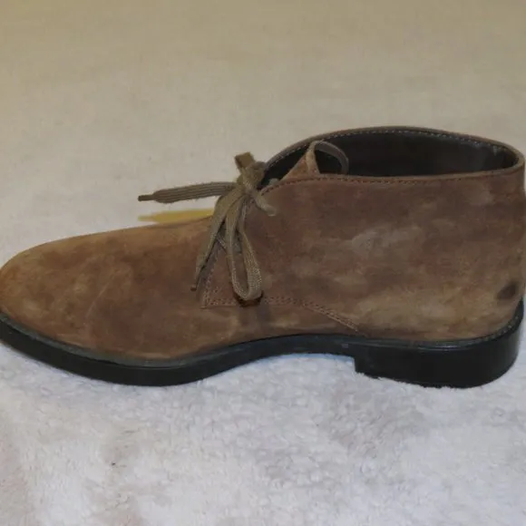 Tod’s Brown Suede Desert Chukka Boots 8.5