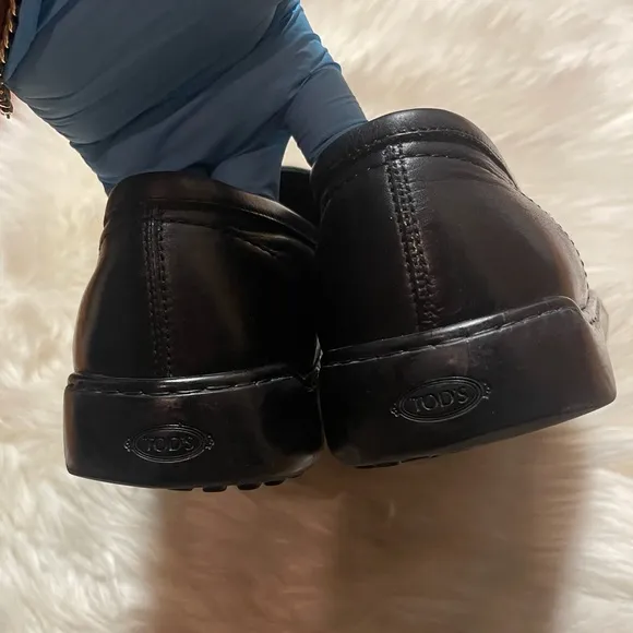 Tod’s slip on loafers