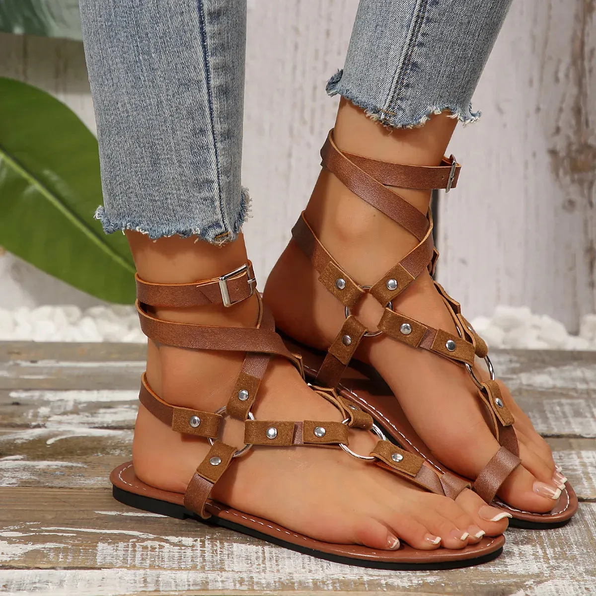 Toe Loop Flats Sandals