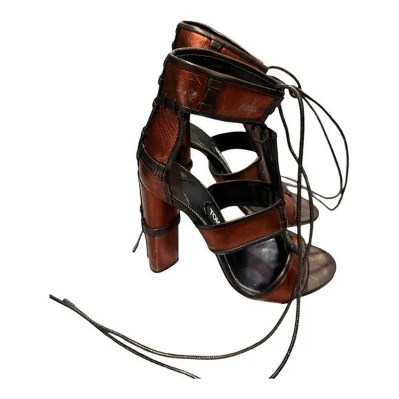 TOM FORD Strappy Sandal size 36