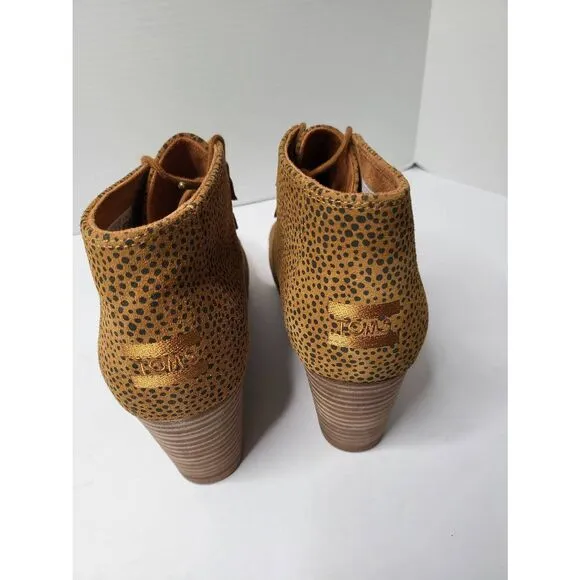 Toms Boots Desert Wedge Ankle Booties Cheetah Print Round Toe Lace-Up Size 11
