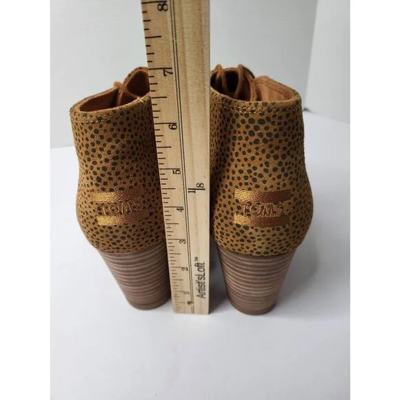 Toms Boots Desert Wedge Ankle Booties Cheetah Print Round Toe Lace-Up Size 11
