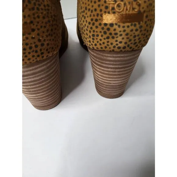 Toms Boots Desert Wedge Ankle Booties Cheetah Print Round Toe Lace-Up Size 11