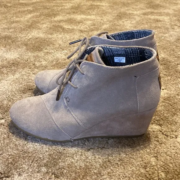 TOMS Desert Wedge Ankle Boots