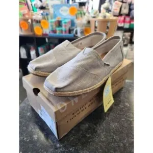 Tom's Men's Classic Grey Linen Slip-On Loafers, Size 10.5