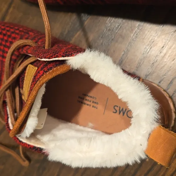 Tom's Women's Bota Desert Boots 6.5