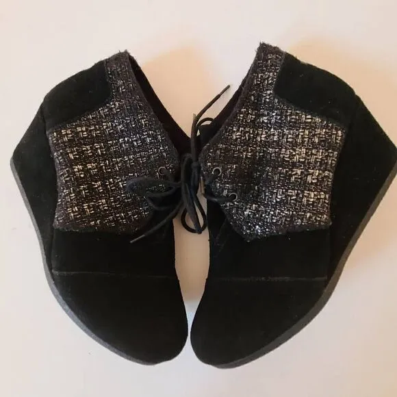 Toms Womens Shoes Boots Kala Desert Wedge Bootie Black Silver Tweed Suede 9.5