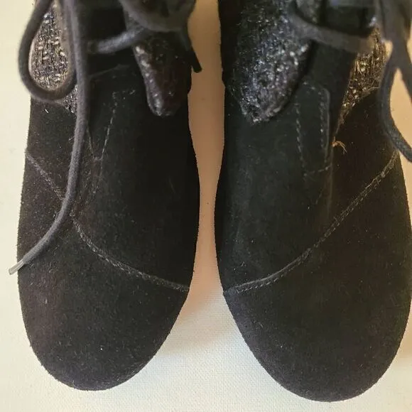 Toms Womens Shoes Boots Kala Desert Wedge Bootie Black Silver Tweed Suede 9.5