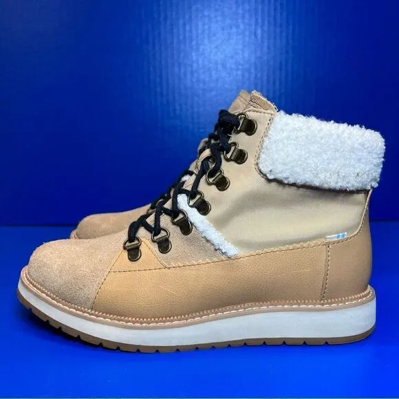 Toms Womens Mesa Waterproof Lace Up Boots in Desert Tan Suede/Leather 8