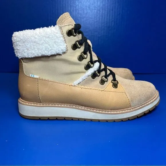 Toms Womens Mesa Waterproof Lace Up Boots in Desert Tan Suede/Leather 8